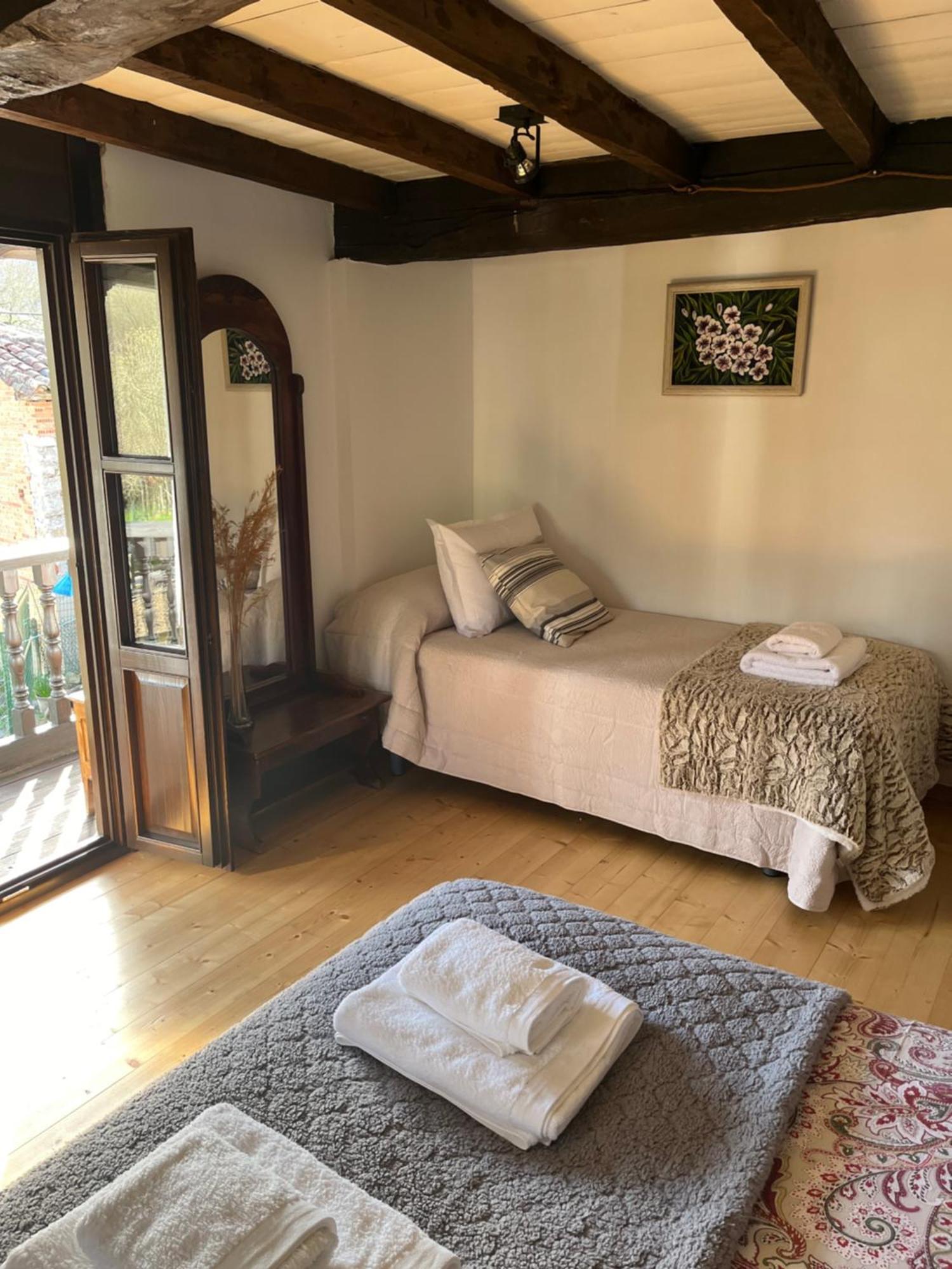 Villa La Casina Del Corral Onís Esterno foto